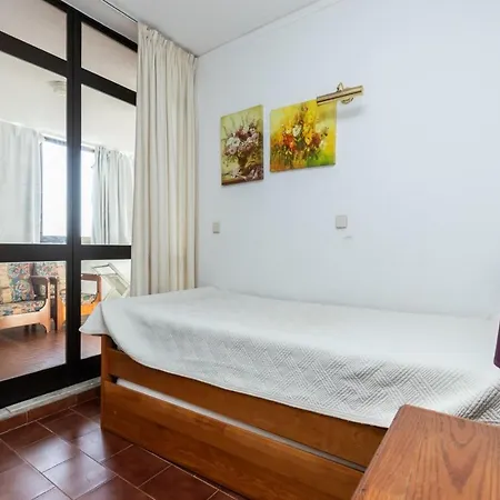 Akisol Armacao Pera Sand Apartment